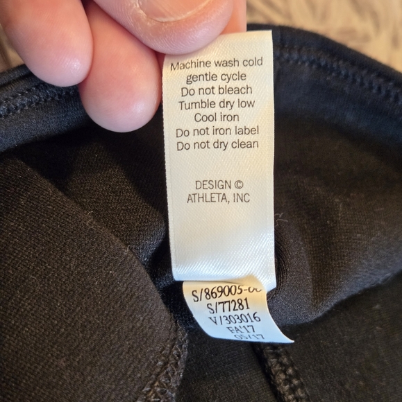 Athleta Black Skirt Size 14 - Picture 4 of 16